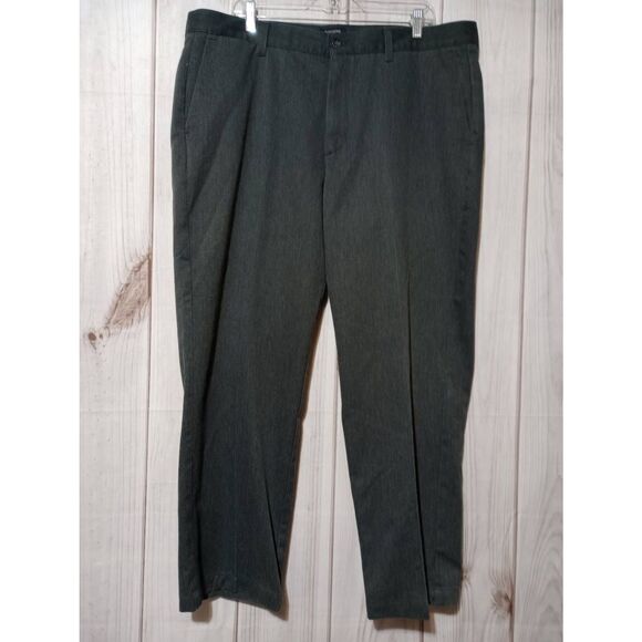 Dockers Pants Men's 40 29 Gray Pleated - Picture 1 of 6
